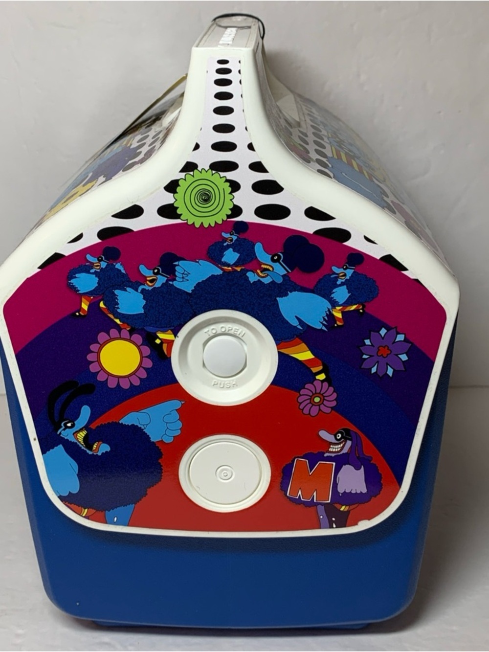 The Beatles Cooler 9 Cans Igloo Playmate Submarine Meanies NWT